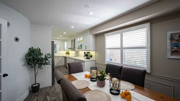 Burlington homes by Gracia Makeovers