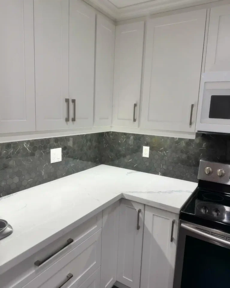 Ancaster kitchens by Gracia Makeovers