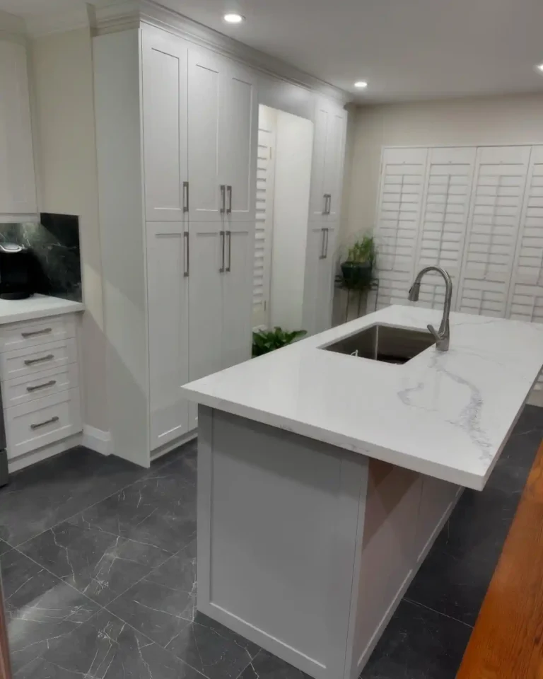 Ancaster kitchens by Gracia Makeovers