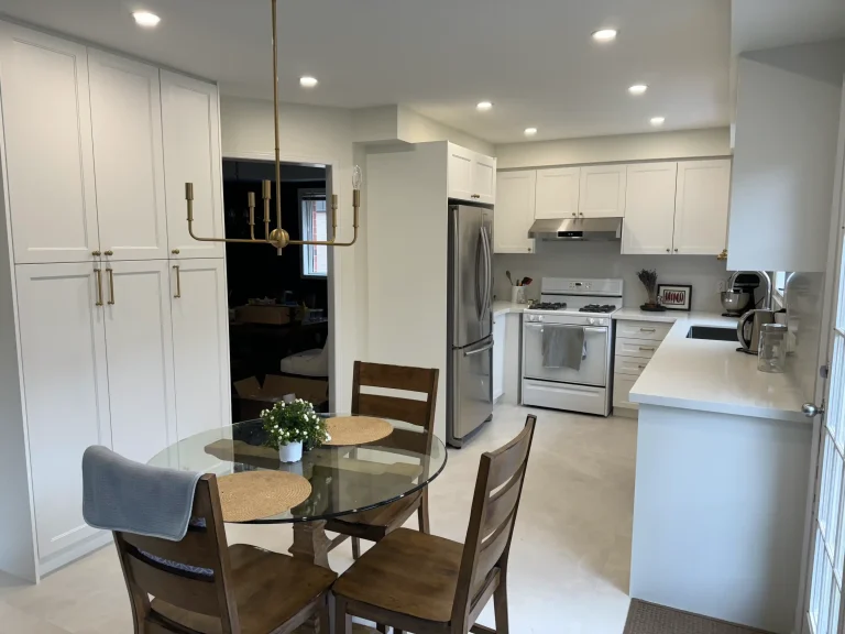 Ancaster homes by Gracia Makeovers