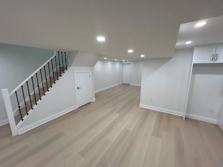 Grimsby basements by Gracia Makeovers